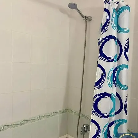 Scenic, 2 Bedroom With Views